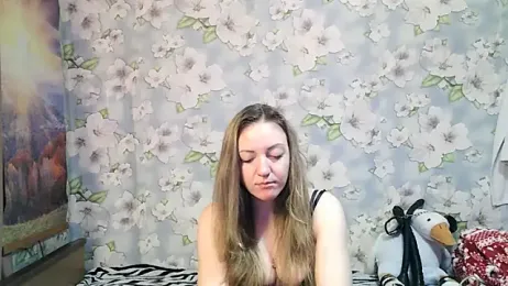 KattyLuuu stripchat stream image