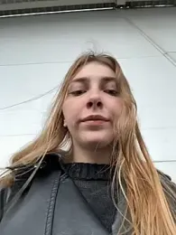 Sunny___Bunny stripchat stream image