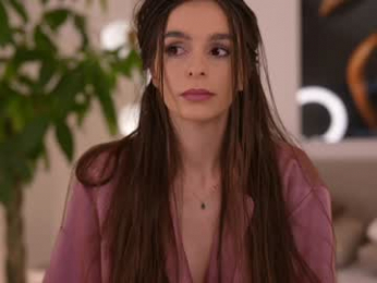 dovia chaturbate stream image