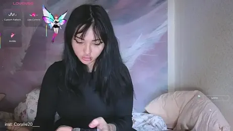 Coralie20_ stripchat stream image