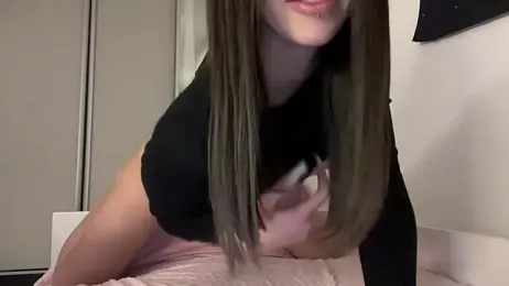 ur_molly stripchat stream image