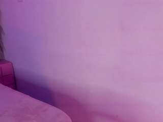 emyliesander camsoda stream image