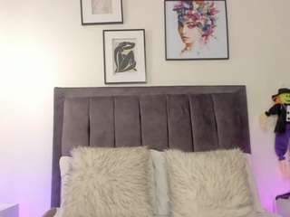 helen-moorex camsoda stream image