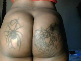 yourthickgyal camsoda stream image