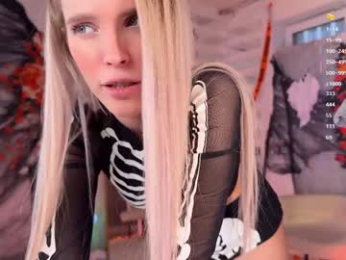 blush_mikki chaturbate stream image