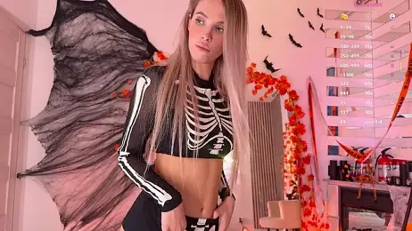 mikkixmeow stripchat stream image