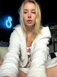 SSSATIVA_model stripchat stream image
