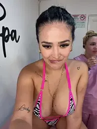 Sara_fun stripchat stream image