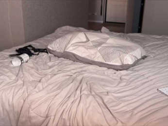 -Molly- bongacams stream image