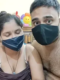 IND_COUPLE1 stripchat stream image, 22.02.2025 08:30