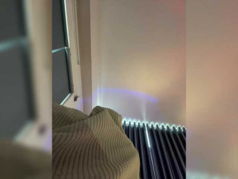 LittleDelora bongacams stream image