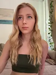 LunaRase stripchat stream image