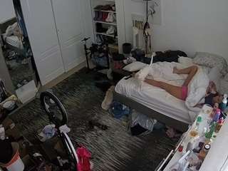 voyeurcam-hornyhostel-02 camsoda stream image