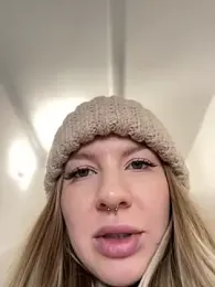 NewLale stripchat stream image