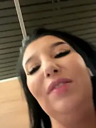 Tisha_Busty stripchat stream image