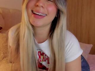 Amy Blondes flirt4free stream image, 10.11.2025 21:20