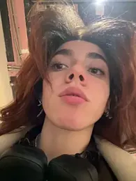 Lily__Belle stripchat stream image