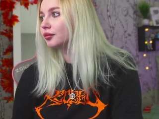 moon-valkyriie camsoda stream image