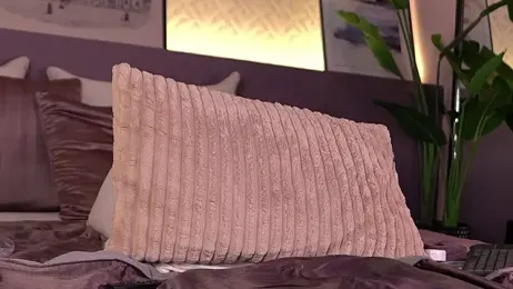 ElleDiane stripchat stream image