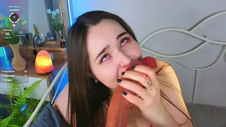 KateBleare stripchat stream image