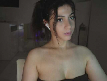 -Madi- bongacams stream image