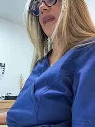 alicee16 stripchat stream image