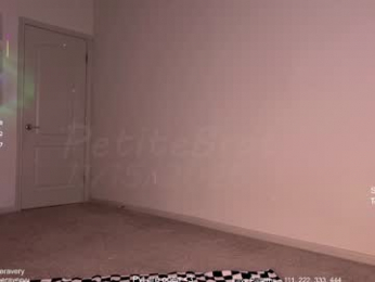 petitebrat chaturbate stream image