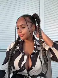 HaileyDiana stripchat stream image