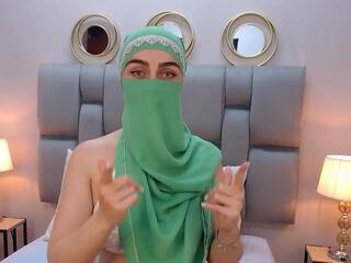 Aliah Manzur flirt4free stream image