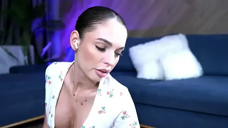 EsmeAinsley stripchat stream image