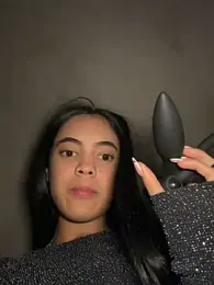 NAUGHTY_LITTLE_18 stripchat stream image