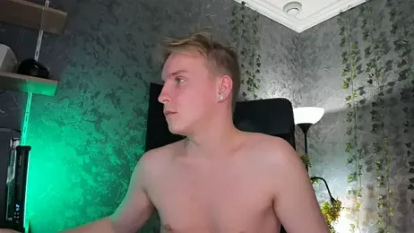 AlexxSweet stripchat stream image