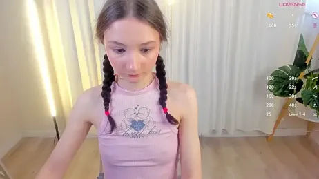 MilliMouse stripchat stream image