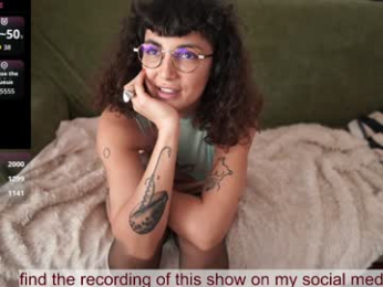 venus_in_jeans chaturbate stream image