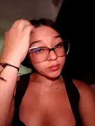 -VICKKY stripchat stream image