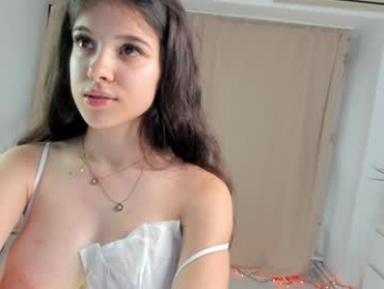 babyaylin chaturbate stream image
