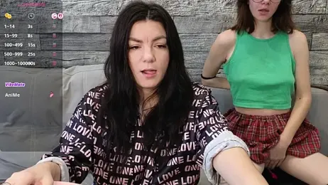 Vika_loves_you stripchat stream image