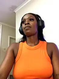 LuciousLips96 stripchat stream image