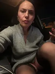 KimKelly13 stripchat stream image