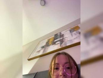 OlivkaVif bongacams stream image, 30.11.2025 13:30