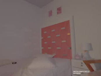 nicolle_mitchelle chaturbate stream image