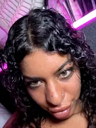 AlyssaHottv_ stripchat stream image