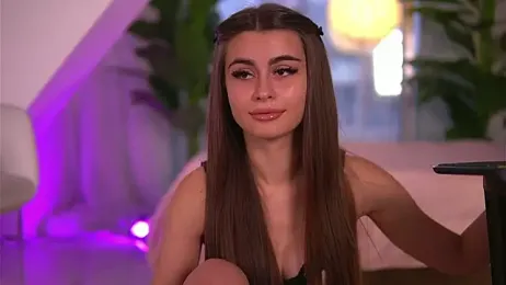 KaylaBray stripchat stream image