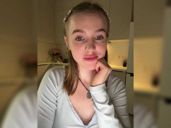 Kate_kotuk bongacams stream image