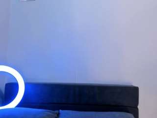 akura011 camsoda stream image