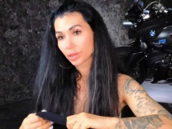 -BABAYAGA- bongacams stream image