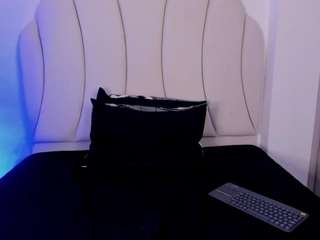 kaity-layne camsoda stream image