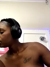 LuciousLips96 stripchat stream image