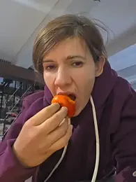 Lina_lou4 stripchat stream image