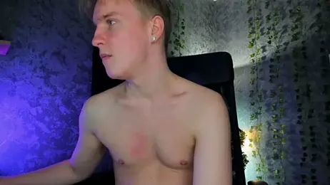 AlexxSweet stripchat stream image